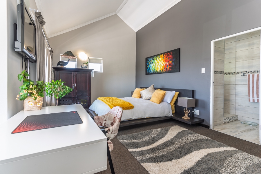 4 Bedroom Property for Sale in Bluewater Estate Western Cape